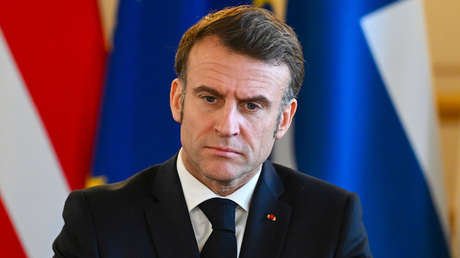 Dimisiones, protestas, presión de la oposición: el caldo social que cerca a Macron