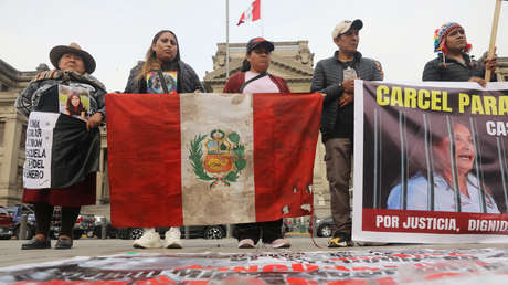 "Se fue una monstruo y llega un violador": Peruanos cargan contra "todos" tras el cambio de poder