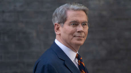 "Mentalidad de Guerra Fría": China responde a Bessent sobre Argentina