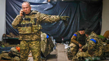 Jefe militar de Kiev admite que la situación en el campo de batalla es "difícil"
