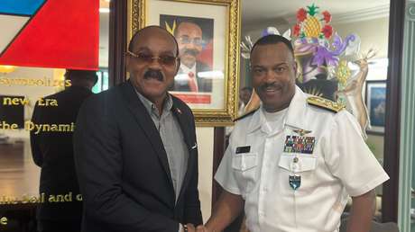 Jefe del Comando Sur 'toca la tecla' a dos países del Caribe con este propósito