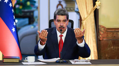 Preguntan a Trump si la CIA "tiene autoridad para sacar a Maduro" y así responde