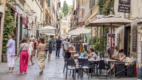 Por qué varias ciudades de Italia prohíben la apertura de nuevos restaurantes