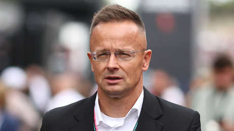 "Psicosis de guerra": Hungría carga contra Bruselas