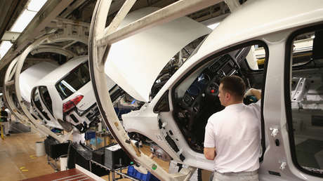 Falta de chips frena producción de icónico coche: ¿por qué Volkswagen está al borde de una crisis?