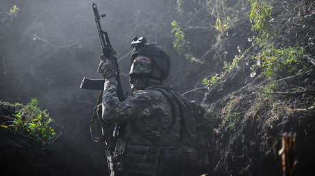 Un joven soldado ruso, con múltiples heridas, salva a su grupo de combate