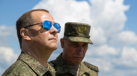 Medvédev reacciona al exitoso lanzamiento del misil ruso de alcance ilimitado Burevéstnik