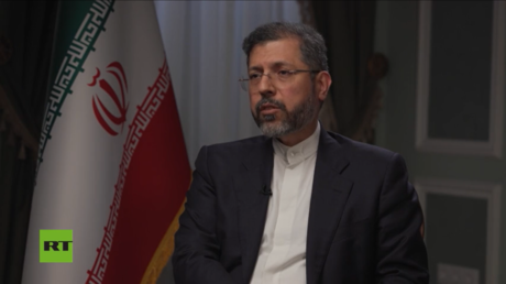 Irán advierte contra el "'bullying'" de EE.UU., que busca ser la única "potencia hegemónica"