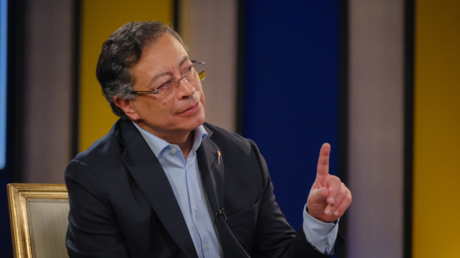 ¿Le negaron combustible en España por la sanción de EE.UU.? Petro responde