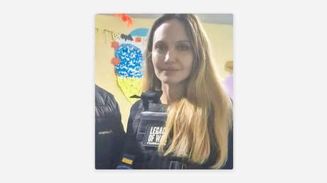 Gobernador ruso: EE.UU. envió a Angelina Jolie a Jersón para desviar la atención de los fracasos de Kiev