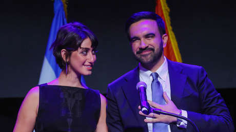 Rama Duwaji, la ilustradora de origen sirio que conoció a Mamdani en una app de citas