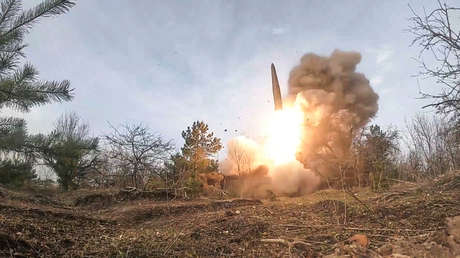 Rusia aplasta con armas de alta precisión el complejo militar e infraestructura energética de Ucrania