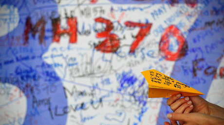 El misterio del avión que se esfumó con 239 personas a bordo hace más de una década