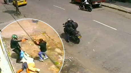 Cobro de herencia en banco termina en robo y brutal ataque a dos mujeres (VIDEO)