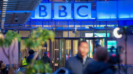 La BBC pierde millones de dólares en medio del revuelo por la manipulación de un video de Trump