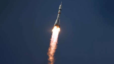 El 'cohete de los sueños' ruso con dibujos de niños con cáncer despega hacia la estación espacial