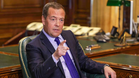 Medvédev: Si la UE enloquecida intenta robar activos rusos congelados lo podríamos ver como 'casus belli'