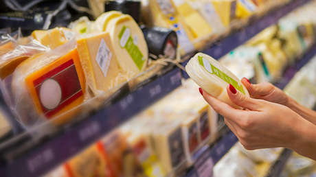Retiran más de 1 millón de paquetes de queso en EE.UU. por fragmentos metálicos