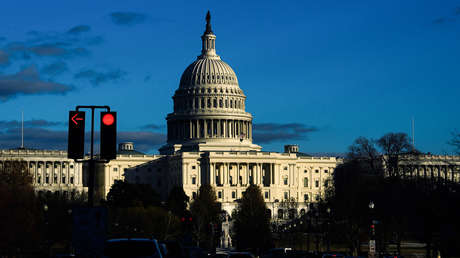 Presentan en el Senado de EE.UU. una resolución para evitar el uso de las FF.AA. contra Venezuela