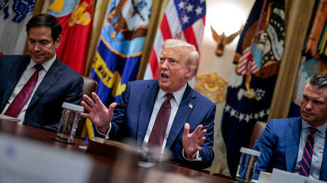 WSJ: La nueva estrategia de seguridad de EE.UU. "cayó como balde de agua fría" sobre Europa