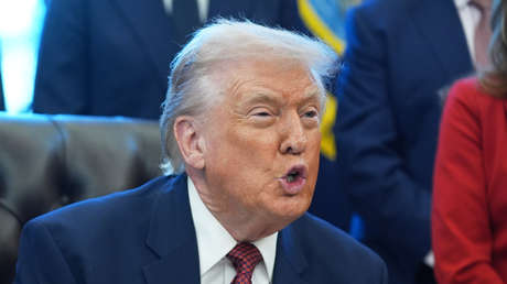 "Es asqueroso": Trump reacciona a la multa de la UE a X