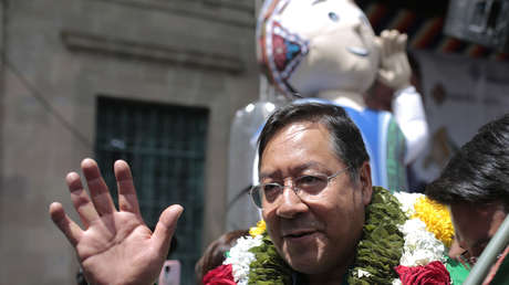 Publican mandamiento de aprehensión a Luis Arce