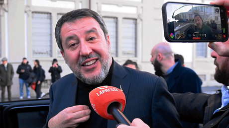 "Alguien en Bruselas está jugando con fuego": Matteo Salvini sobre la congelación de los activos rusos