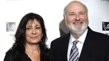 Hallan apuñalados hasta la muerte a la leyenda de Hollywood Rob Reiner y su esposa