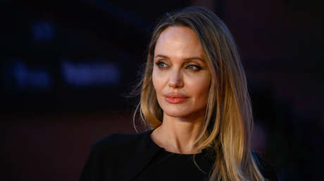 Angelina Jolie enseña por primera vez las cicatrices de su mastectomía