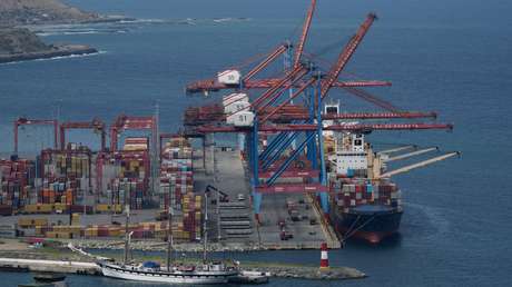 Trump sobre el "bloqueo" naval a Venezuela: "No dejaremos pasar a nadie que no deba pasar"