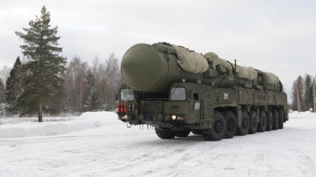 Lukashenko: El sistema Oréshnik entra en servicio activo en Bielorrusia
