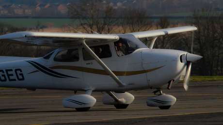 Roba una avioneta, pero algo salió mal (FOTOS, VIDEO)