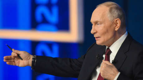 Putin nombra el propósito de los ataques a los petroleros rusos