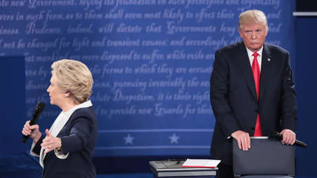 "Iba a usar la palabra con b": Trump arremete contra Hillary Clinton (VIDEO)