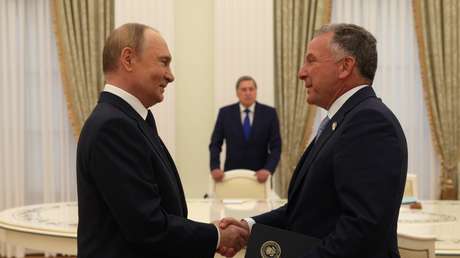 Witkoff: Rusia sigue plenamente comprometida en lograr la paz con Ucrania