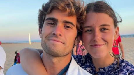 Muere repentinamente el novio de una 'influencer' días después del compromiso