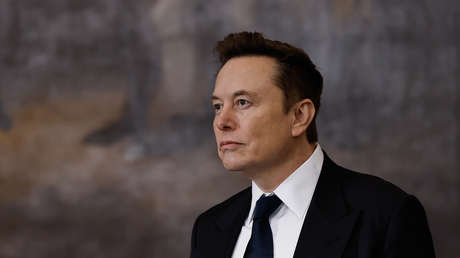 "¿Plata o plomo?": Musk ofrece a Petro el trato de Pablo Escobar y este le responde