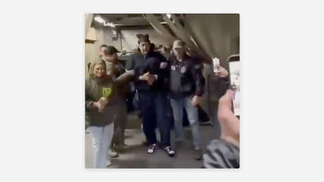 NUEVO VIDEO de Maduro y de su esposa tras ser capturados por EE.UU.