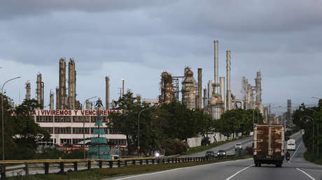 "El dinero será controlado por mí": Trump sobre ingresos de la venta de un lote de petróleo venezolano a EE.UU.