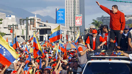 Hugo Chávez: El pueblo en el corazón y la espada de Simón Bolívar en la mano