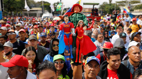 "No va a venir un Gobierno invasor a gobernar nuestro país": comuneros protestan en Venezuela