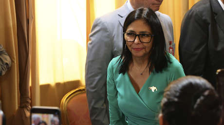 "Continuaremos enfrentando esta agresión por la vía diplomática": Delcy Rodríguez tras hablar con Lula, Petro y Sánchez