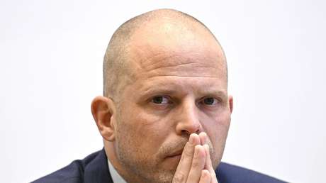 "Debemos estar preparados para la guerra del futuro, y no lo estamos", dice un país de la UE