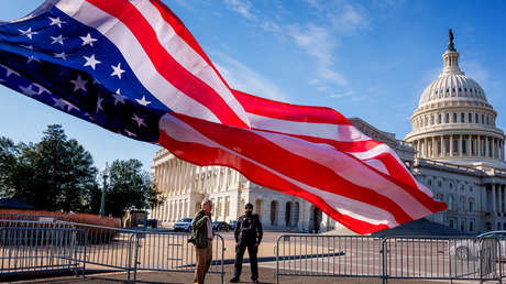Casa Blanca: "Solo los petroleros autorizados por EE.UU. saldrán de Venezuela"