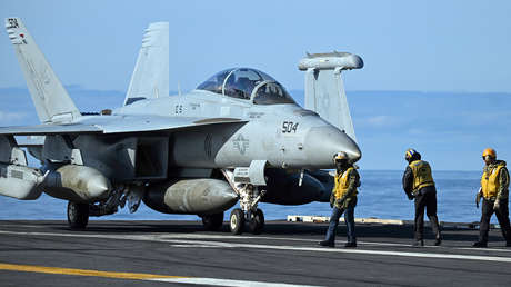 NYT: EE.UU. envía más aviones de combate e interceptores misilísticos a Oriente Medio