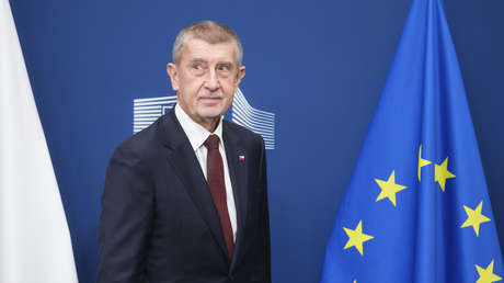 Primer ministro checo se compra un globo para "saber exactamente dónde está Groenlandia"