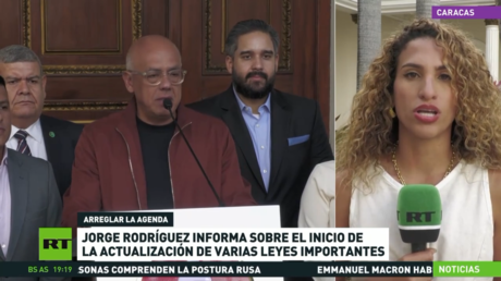 Jorge Rodríguez informa sobre el inicio de la actualización de varias leyes importantes