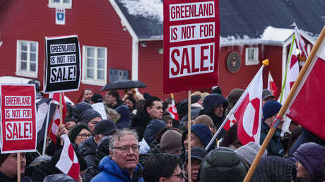 Trump exige "negociaciones inmediatas" para adquirir Groenlandia