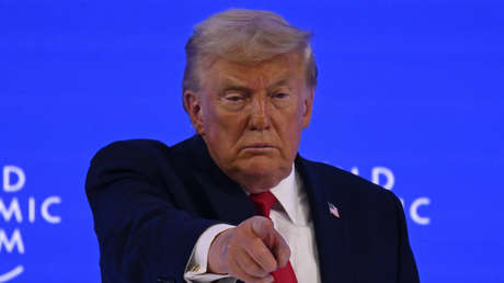 Trump alardea que impuso aranceles a Suiza porque su entonces presidenta le "cayó mal"