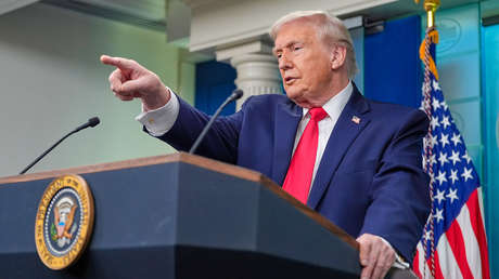 Trump: Una "gran armada" avanza hacia Irán en este momento